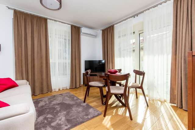 Апартаменты Apartments LM RESIDENCE Рафаиловичи-16