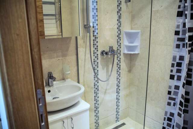 Апартаменты Apartments LM RESIDENCE Рафаиловичи-36