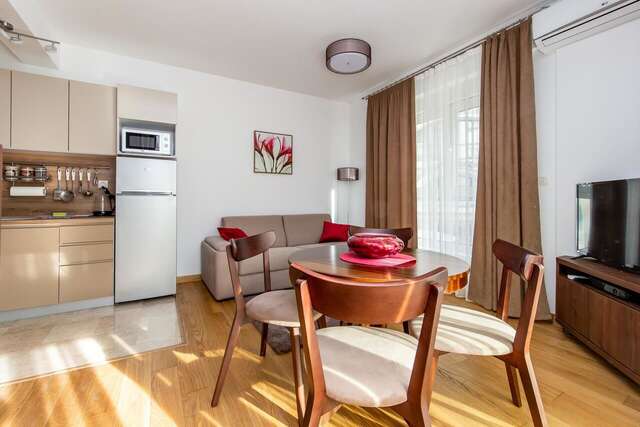 Апартаменты Apartments LM RESIDENCE Рафаиловичи-9